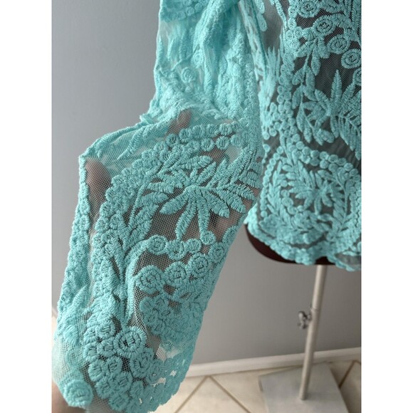 Blue Sheer Embroidered Lace Top Womens Medium Floral Boho Festival Layer Beach - Picture 2 of 13